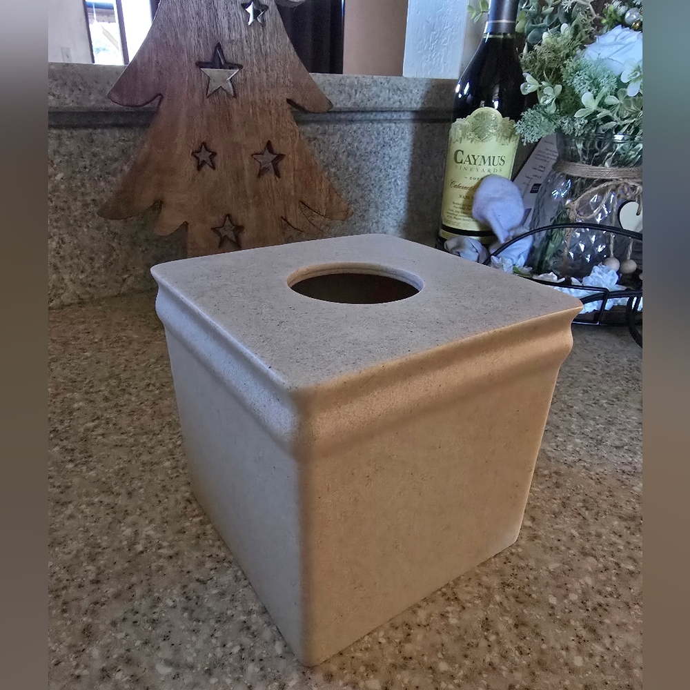 Elegant Beige Square Resin Tissue Box Cover
